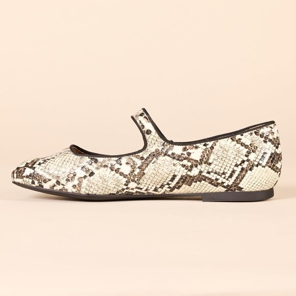 Women's Mary Jane Ballet Flat - Picture 2 of 6